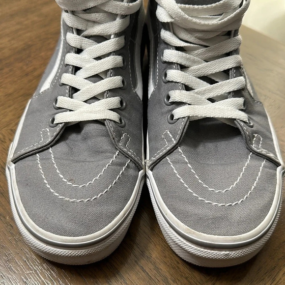 Vans Gray High Top Skateboard Shoes Men’s 5.5 / Women’s 7 Classic Skate Sneakers - Picture 2 of 11